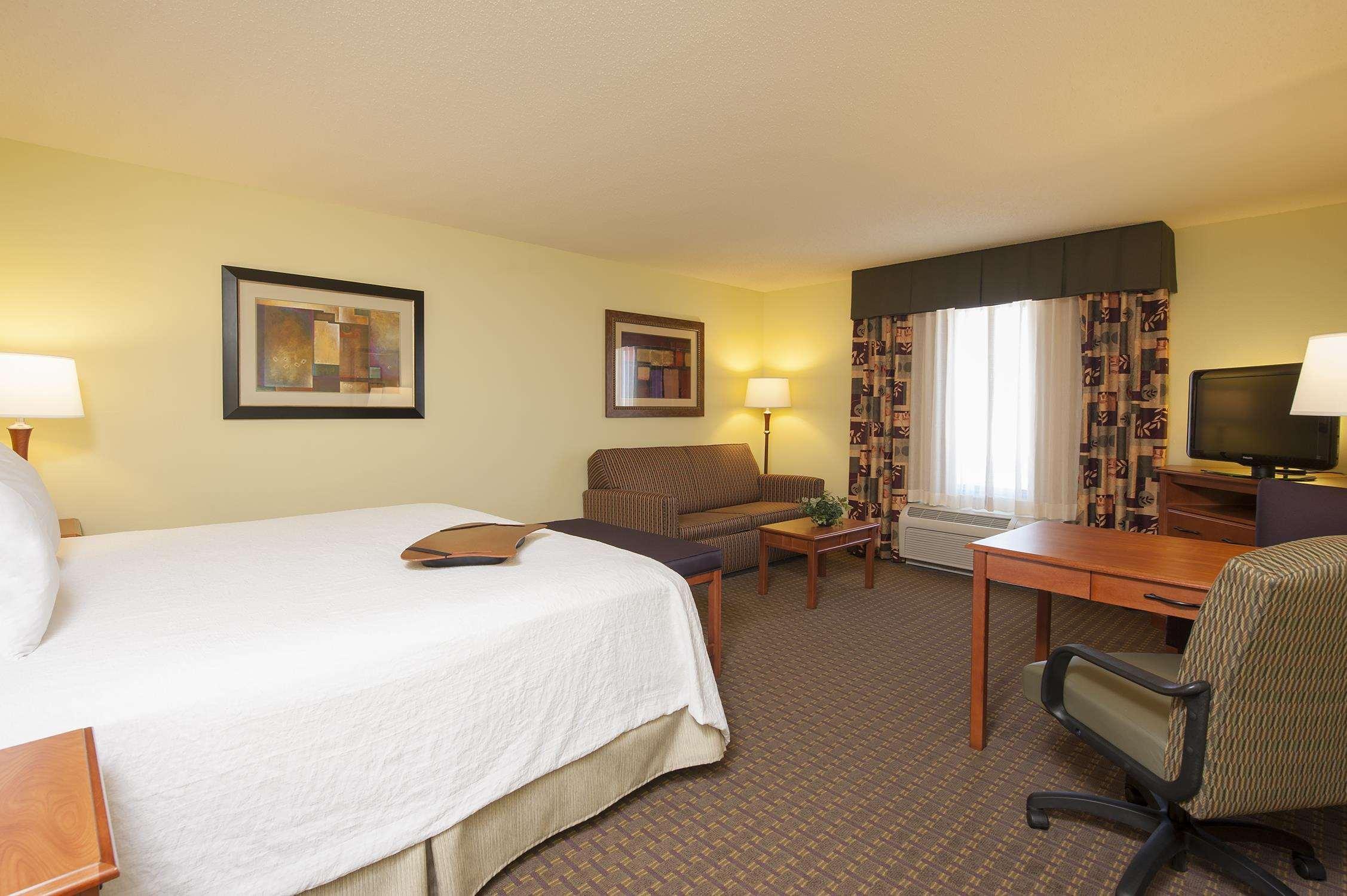 Hampton Inn Macomb Esterno foto