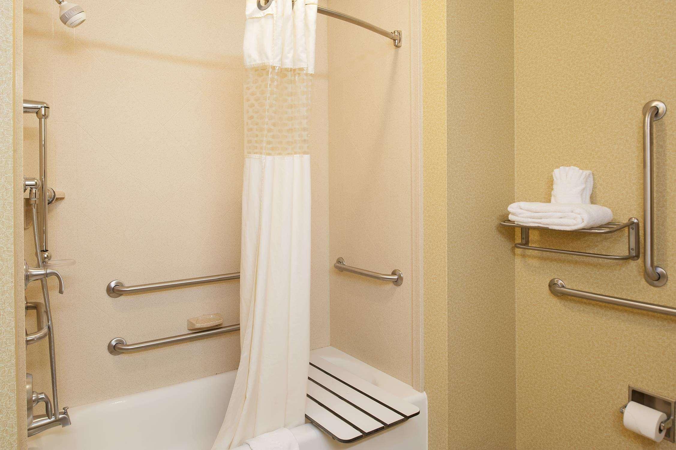 Hampton Inn Macomb Esterno foto