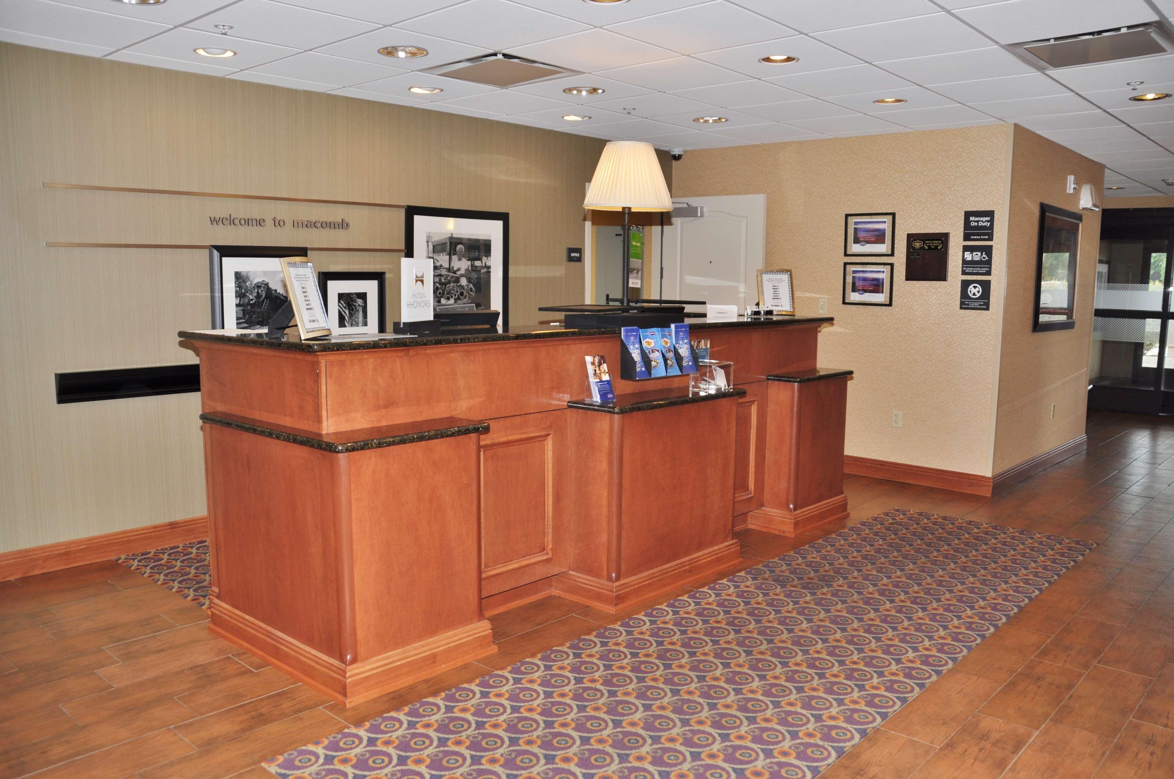 Hampton Inn Macomb Esterno foto