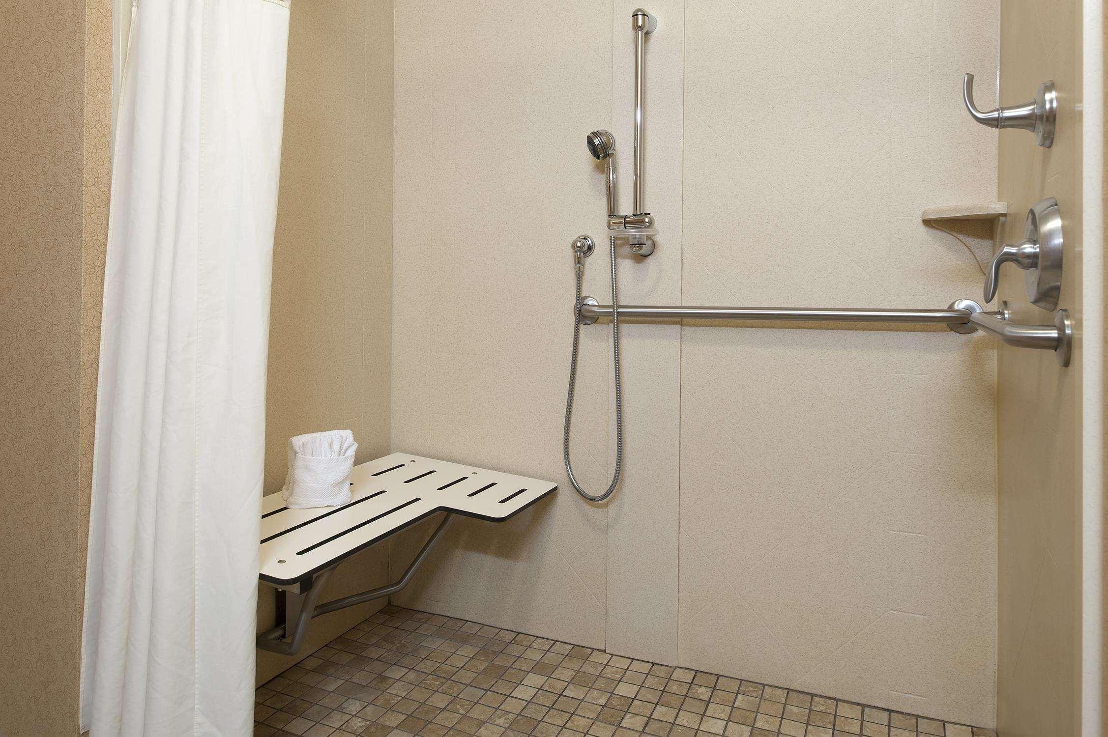 Hampton Inn Macomb Esterno foto