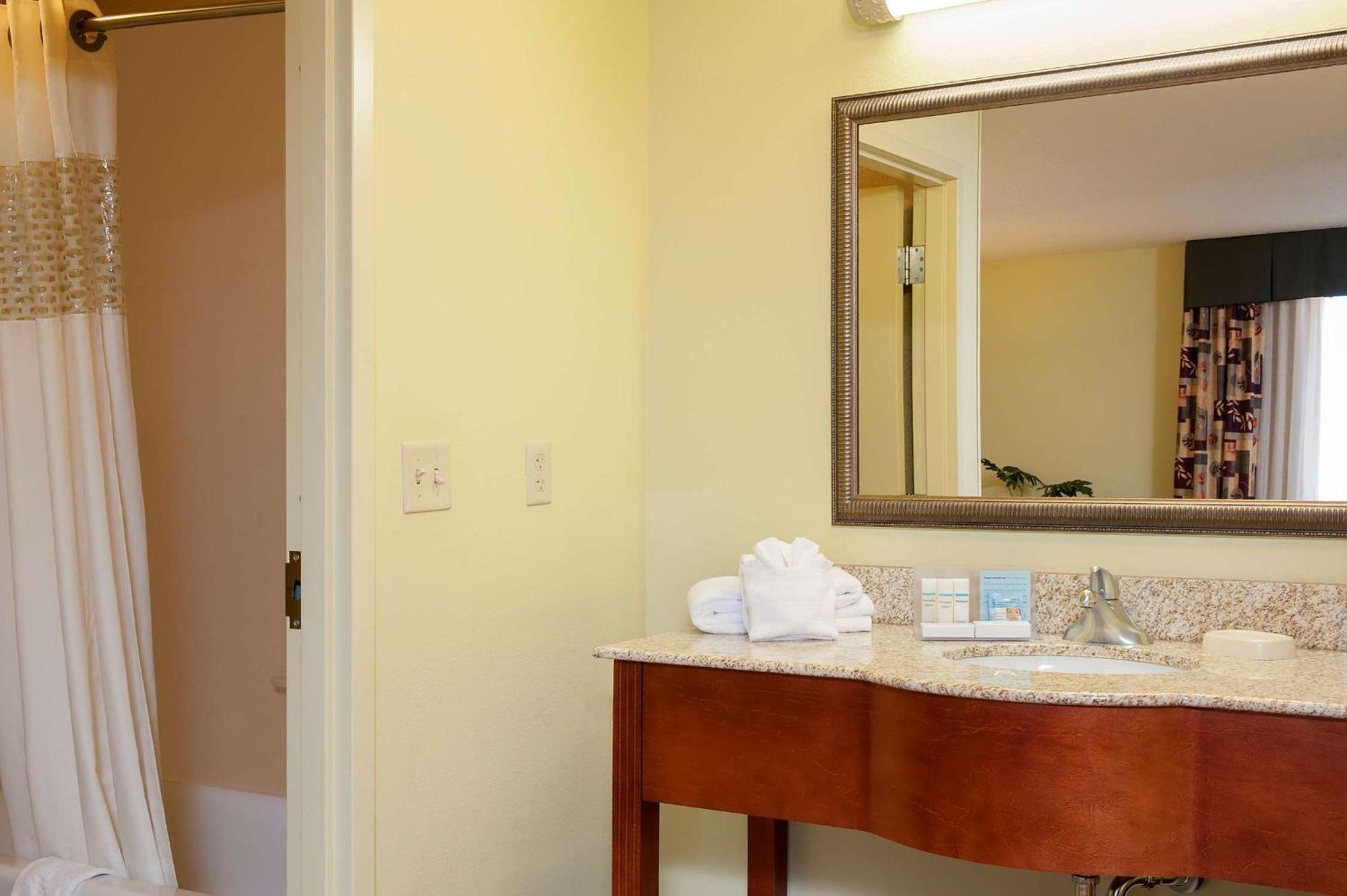 Hampton Inn Macomb Esterno foto