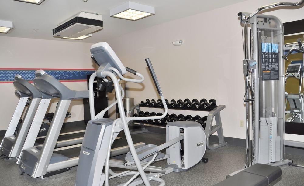 Hampton Inn Macomb Esterno foto