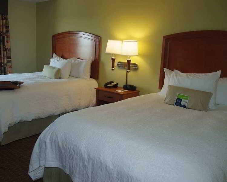 Hampton Inn Macomb Camera foto