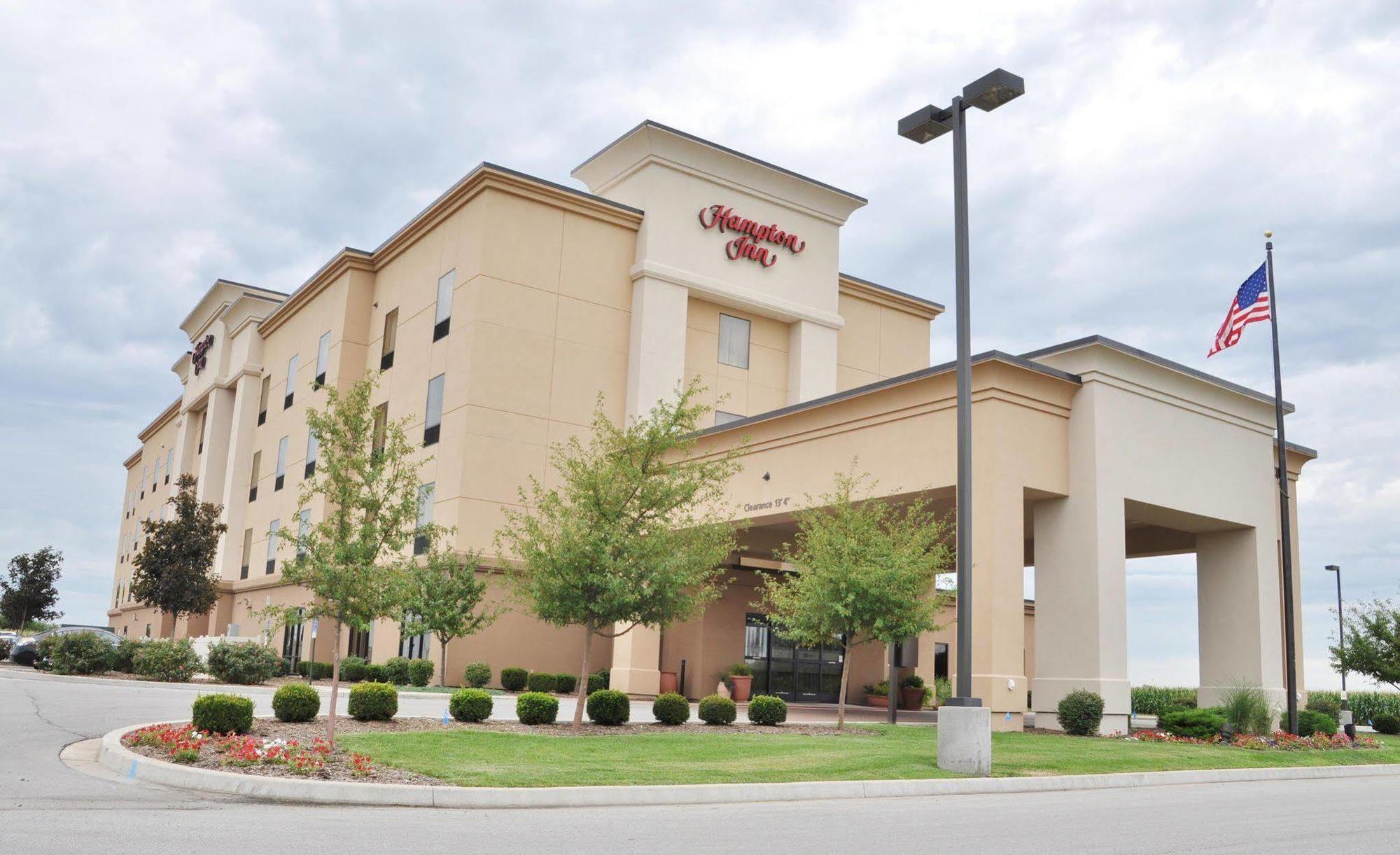 Hampton Inn Macomb Esterno foto